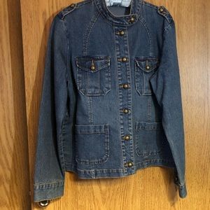 Denim blazer.  First Issue/Liz Claiborne.  Hits top of hip.